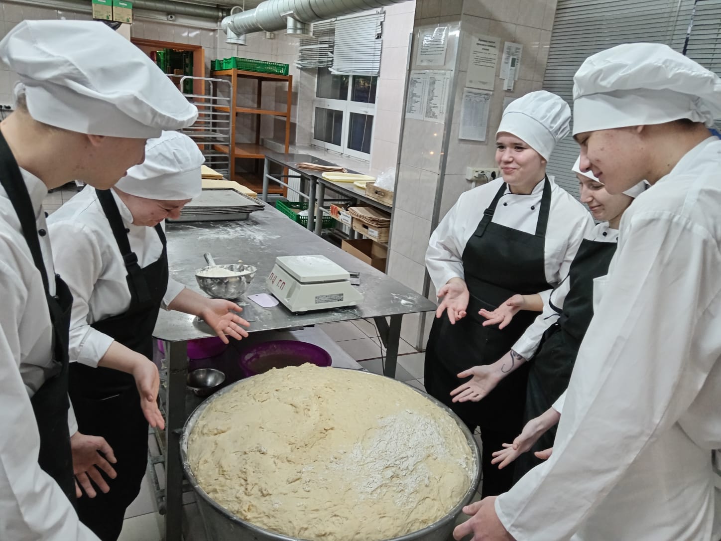 Первая практика у аппаратчиков Первая практика у аппаратчиков