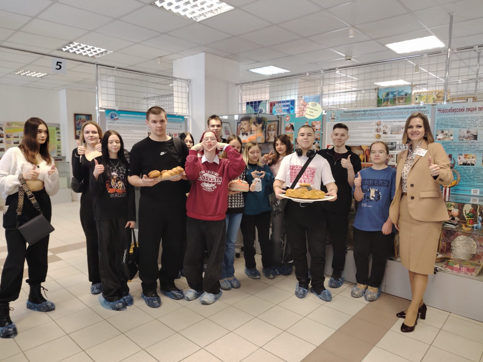 Экскурсия в музей среднего профессионального образования НСО Экскурсия в музей среднего профессионального образования НСО