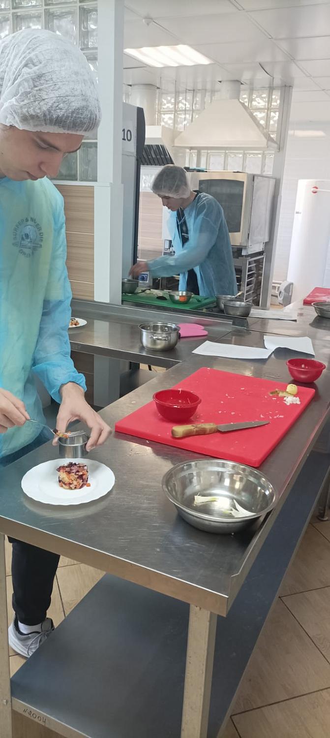 Выпускной в политехнической школе